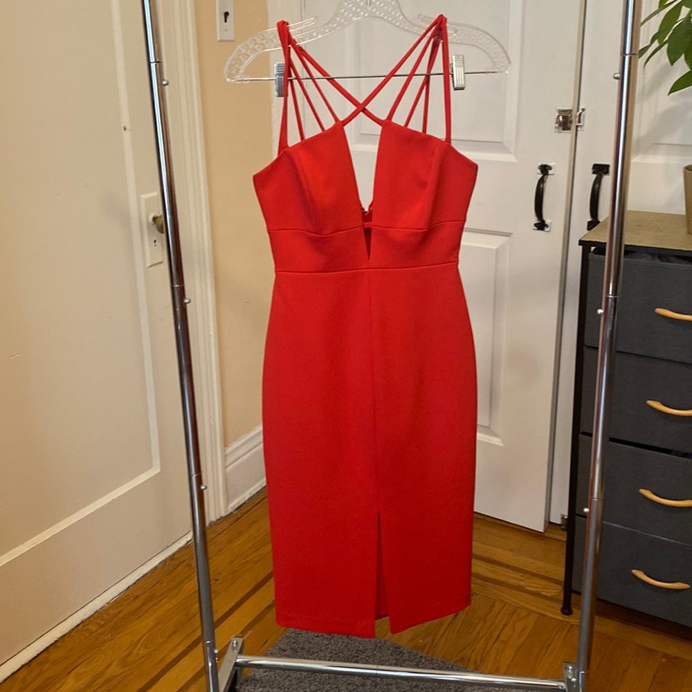 Beautiful evening midi dress. BCBGmaxazria. In perfect condition. Size 0